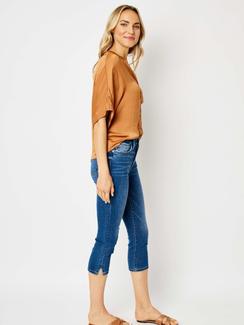 Judy Blue midrise Capri 72113